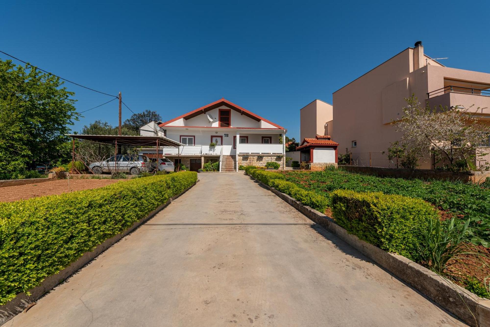 Floyd Apartment Бибине Екстериор снимка