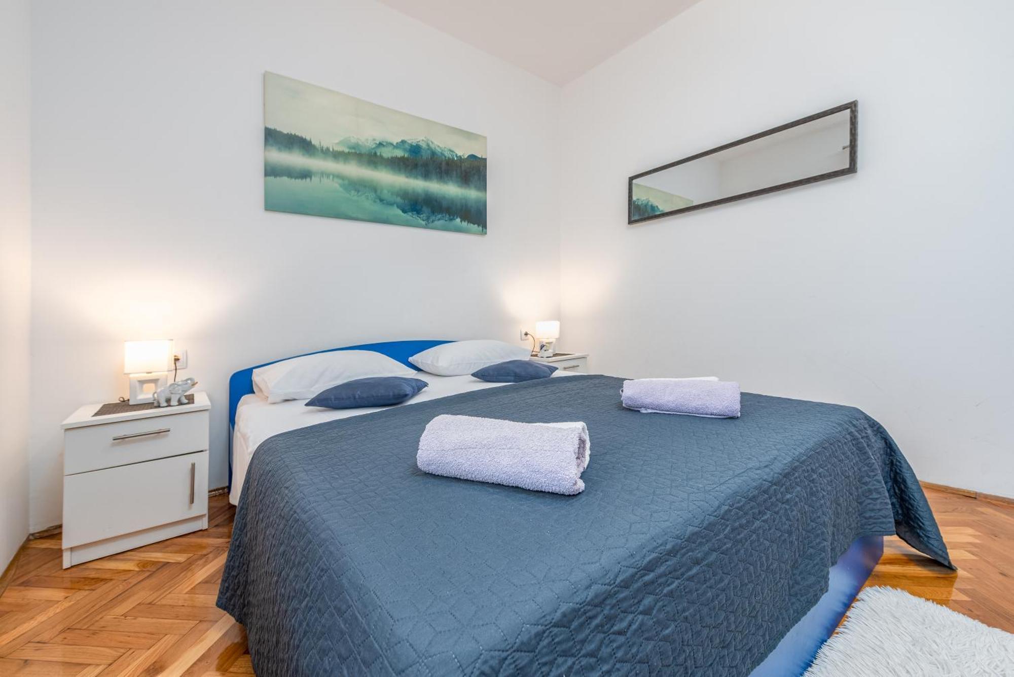 Floyd Apartment Бибине Екстериор снимка